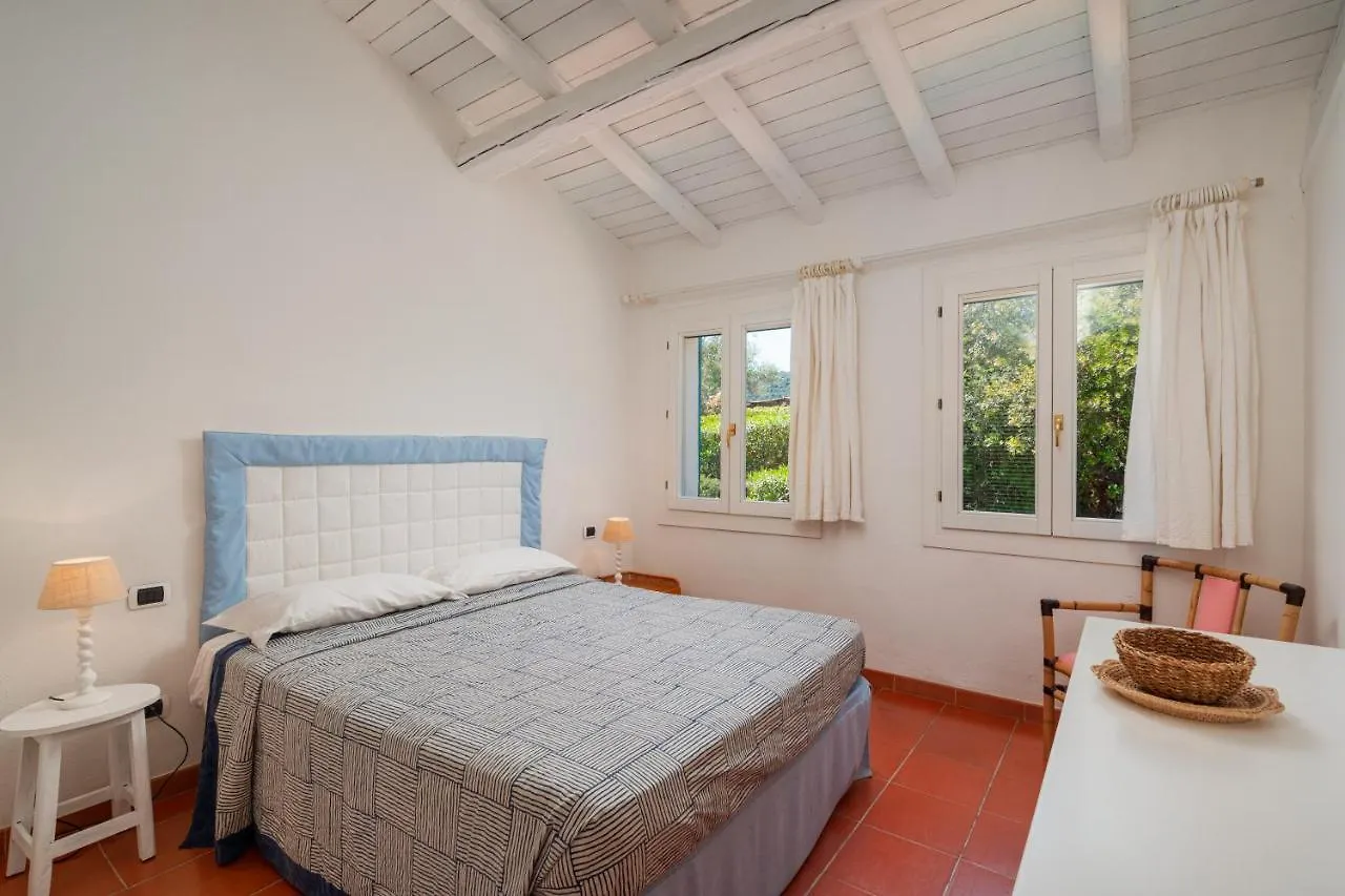 Casa Azzurra Con Terrazza Vista Mare By Wonderful Italy Daire Golfo Aranci